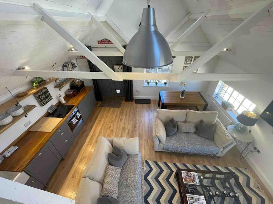 The Coach House Apartman Alderbury Kültér fotó